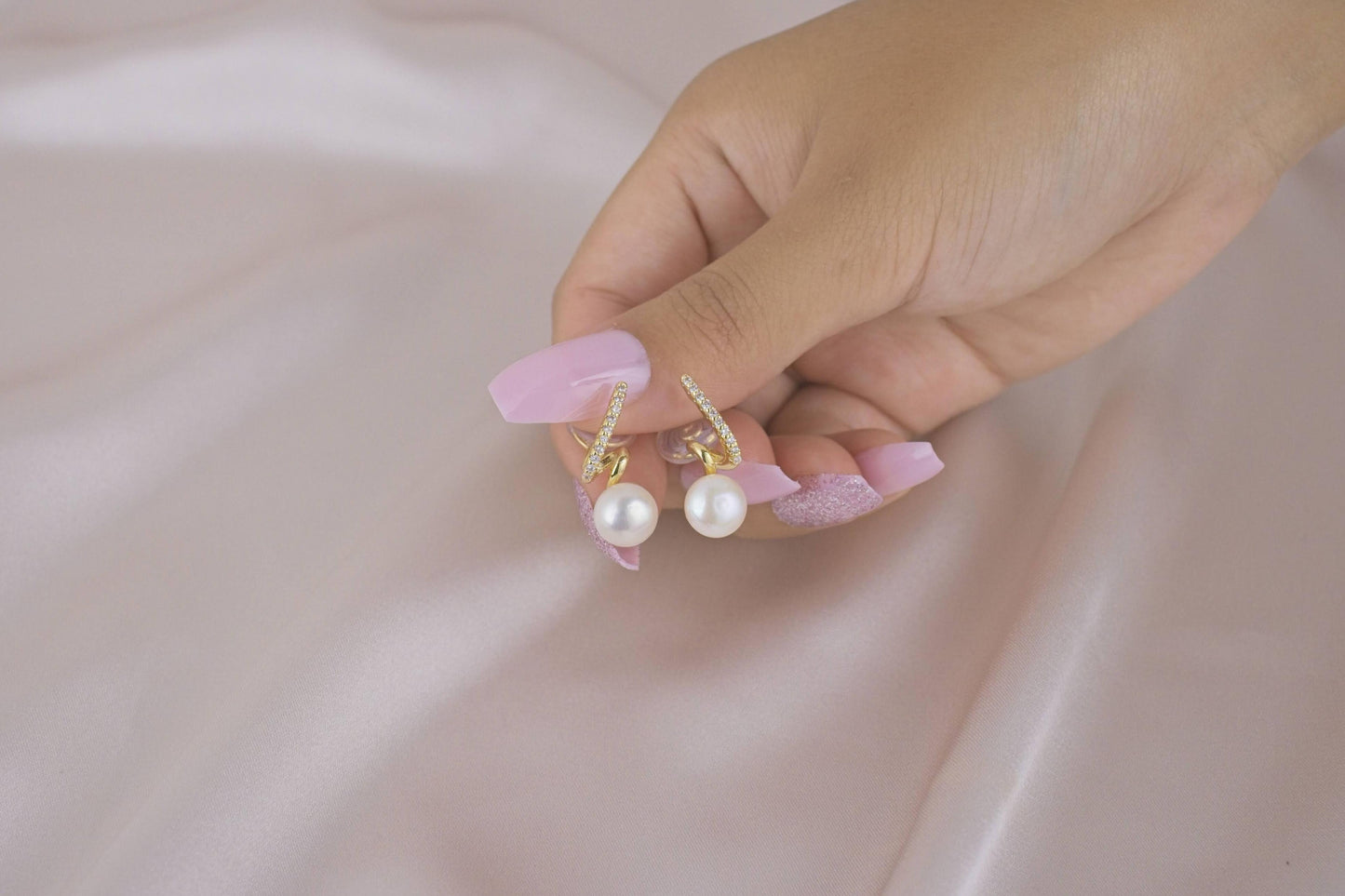 Lightning Pearl Cuff Zircon Gold Clip-On Earring image 1