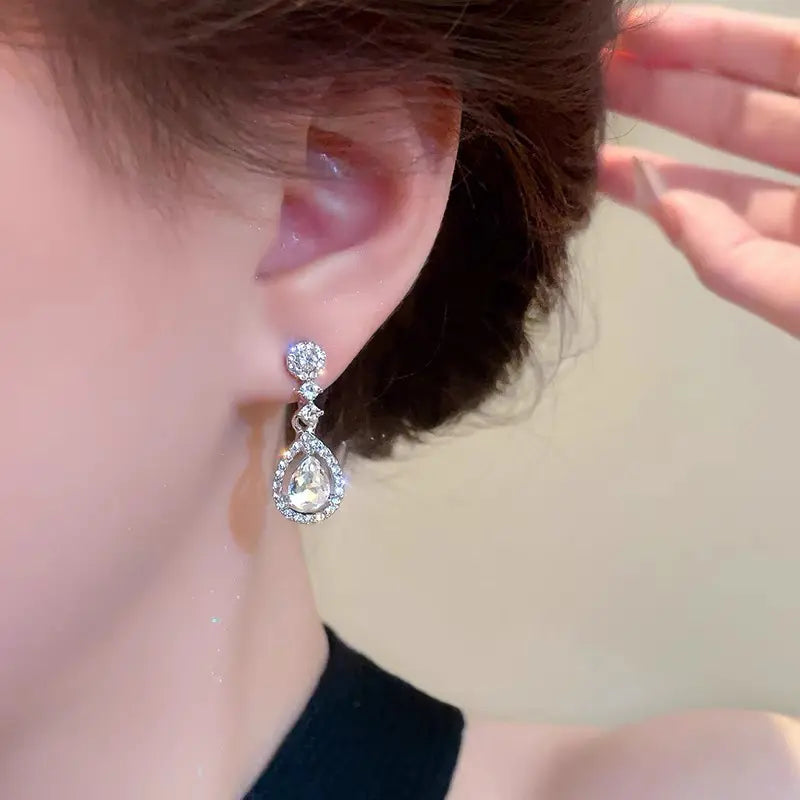 Water Drop - Clip on earring - Silver