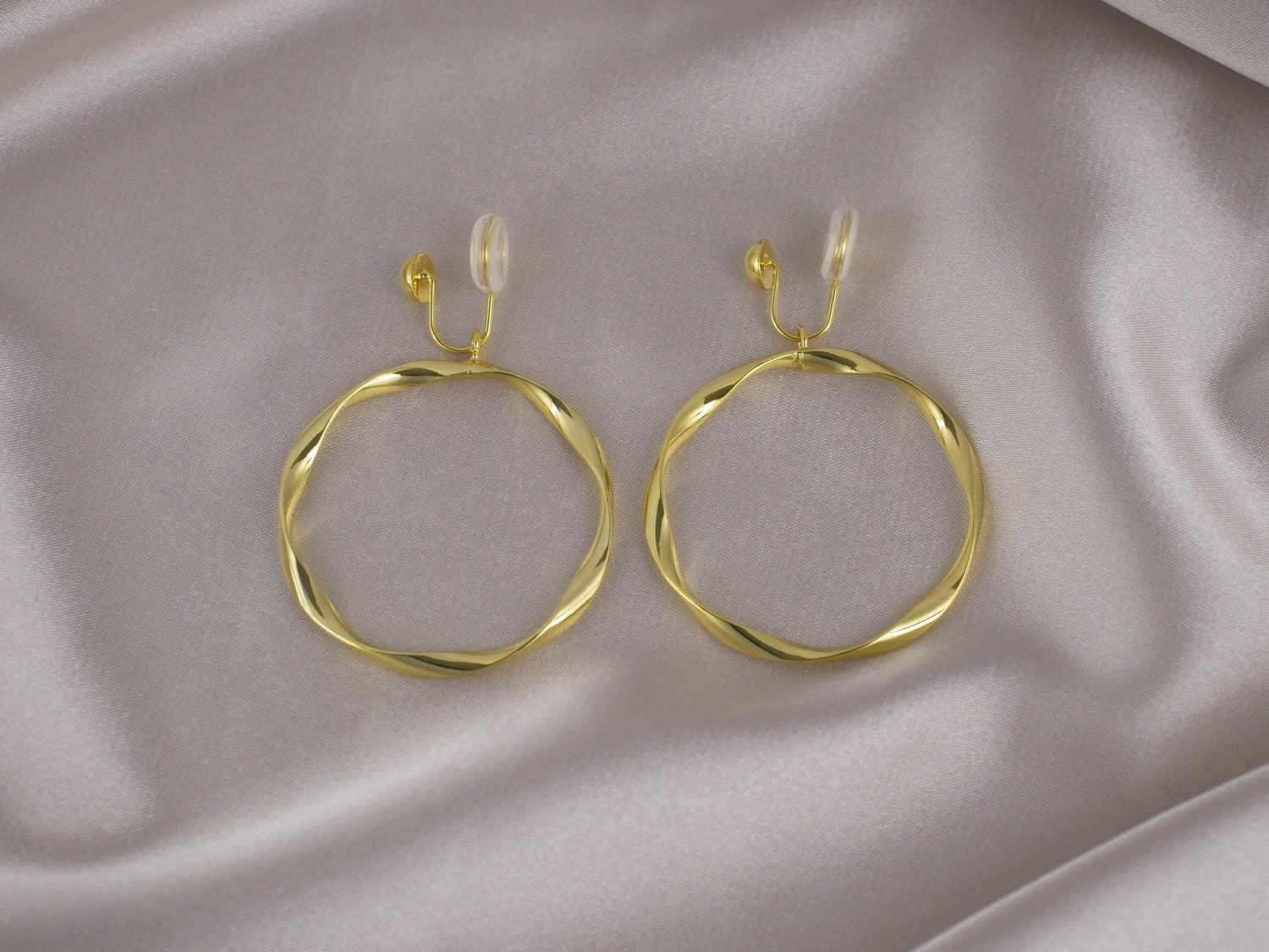 Hoop