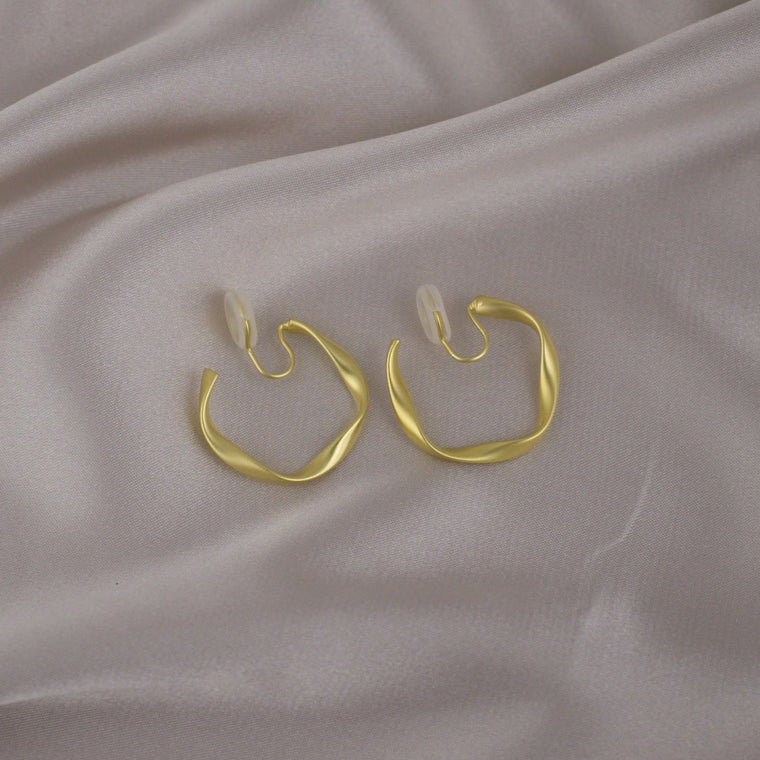 Elegant Irregular Hoop C-Shape Gold Clip-On Earring image 0