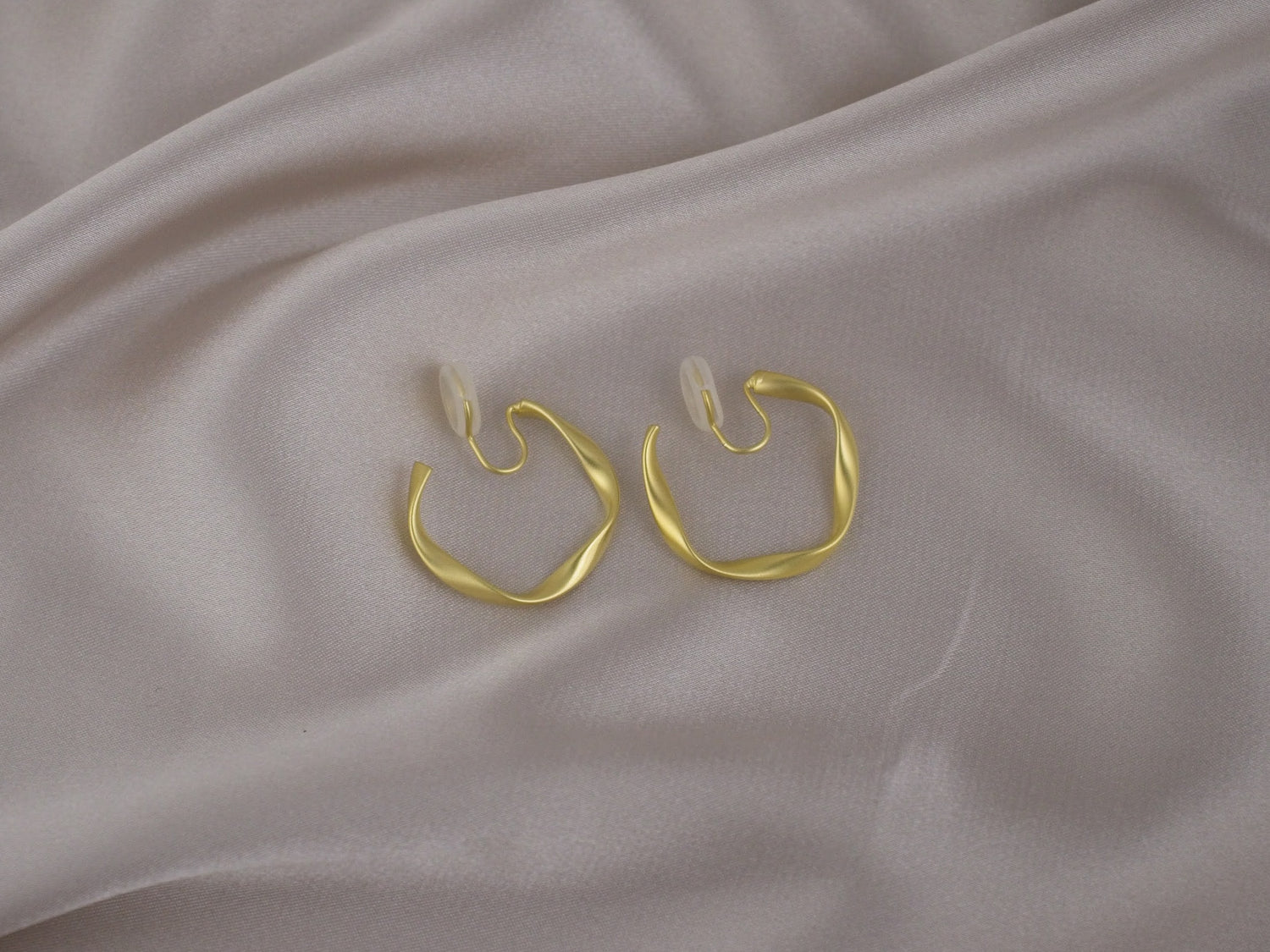 Elegant Irregular Hoop C-Shape Gold Clip-On Earring image 0