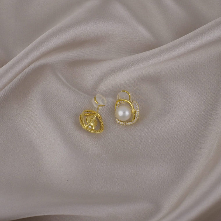 Elegant Freshwater Pearl and Zircon Gold Clip-On Earring image 1