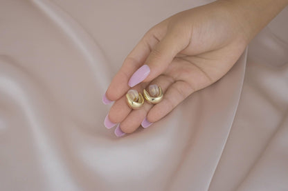 Chunky Water Drop Gold and Silver Clip-On Earring image 1