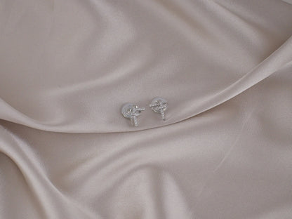 Elegant Knot Shape with Zircon Silver Clip-On Earring image 1