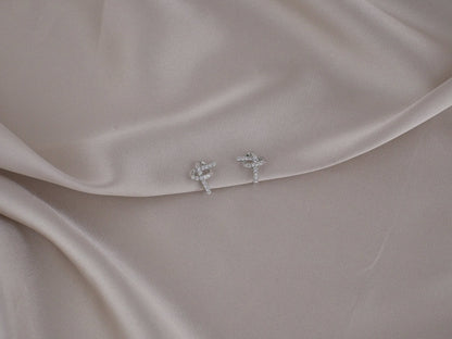Elegant Knot Shape with Zircon Silver Clip-On Earring image 0