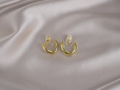 Elegant Multi-Layer C-Shape Gold Earring image 0