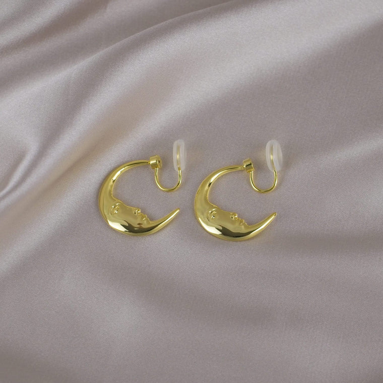 Charm Wanning Moon Gold Clip-On Earring image 0