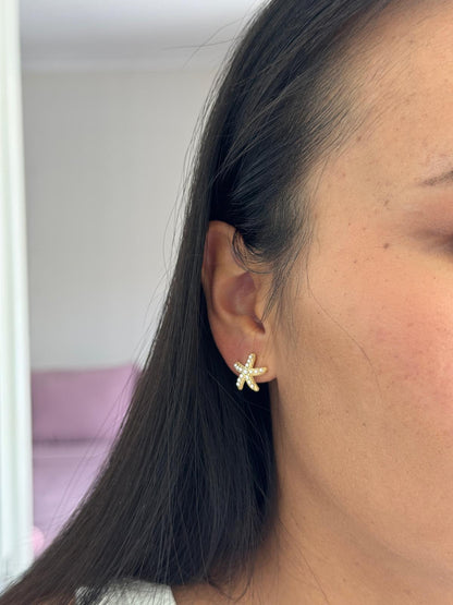Starfish - Clip on earring - Pearl and Gold
