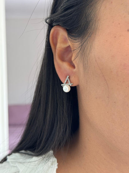 Modern - Clip on earring - Zircon, Pearl and Silver